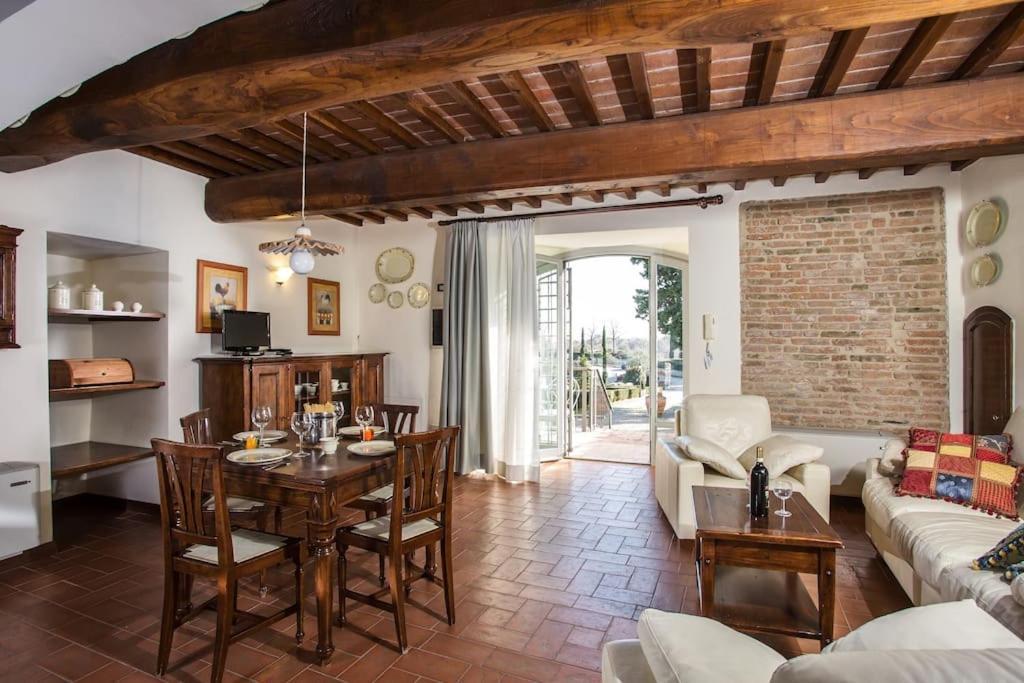 Castello Di Fulignano Ildebrando Superior Apartment Сан Джиминяно Екстериор снимка